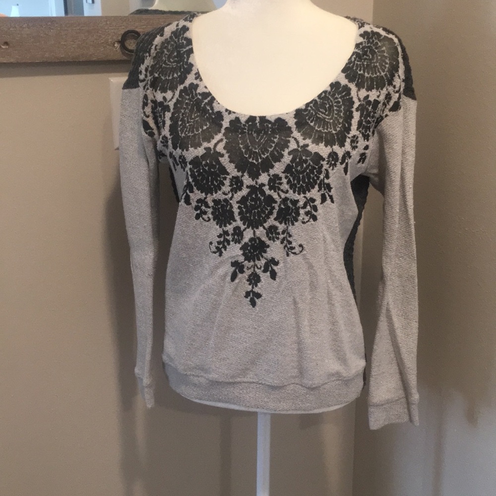 Terry cloth sweater with lace detail